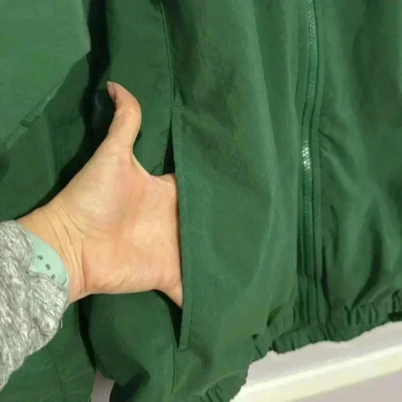 Nike Michigan State University jacket and pants warm-up green men’s size small ￼ - Picture 4 of 10